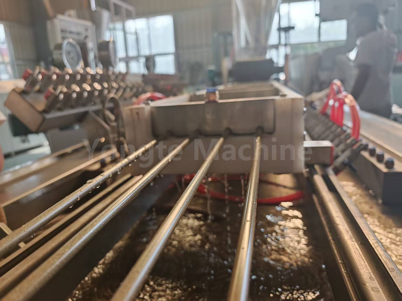 Soluzione di produzione di strip WPC Yongte WPC, utilizzando la tecnologia per sbloccare la nuova traccia della produzione verde
