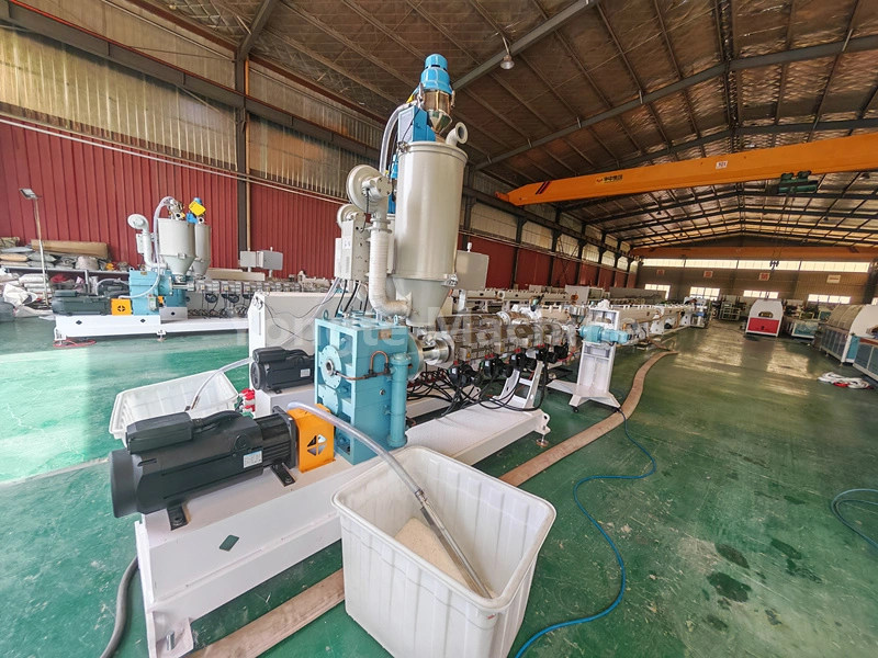 Estrusore per tubi PPR