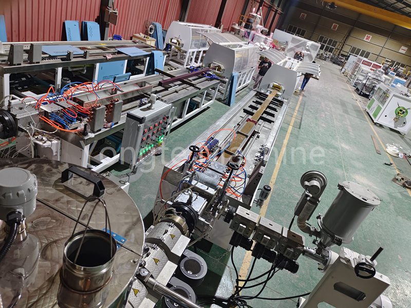 Flusso di produzione WPC di composizione in plastica in legno Yongte